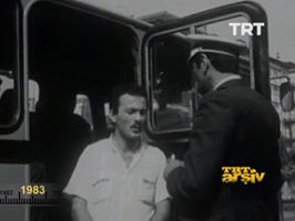 Yasak Olduğu Halde Minibüsü Tıka Basa Dolduran ve Muavin Taşıyan Şoförün Kendini Savunması