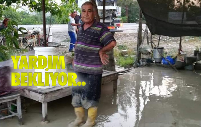 Mersin'de Yaşlı Çiftin Evi Sular Altında Kalıyor