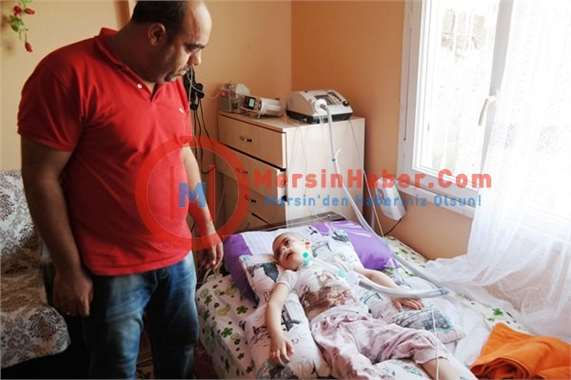 Sarışınlar Ölüyor, Esmerler Yaşıyor