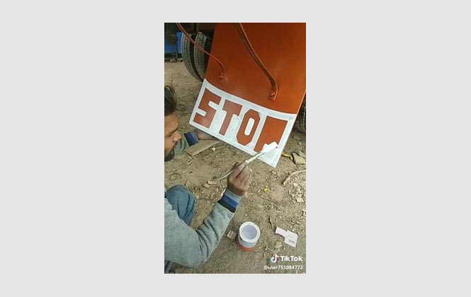 İddia Ediyoruz Böyle Bir Yazı Tekniği Görmediniz